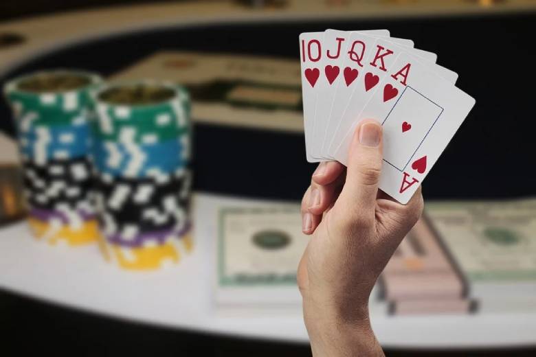 Как улучшить навыки игры в покер