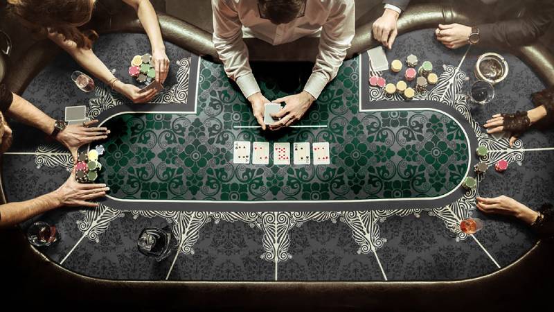 Как покер влияет на жизнь игрока в 2022-м